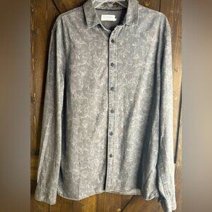 Elevenparis LA Collection size Large EUC long sleeve button down dress shirt